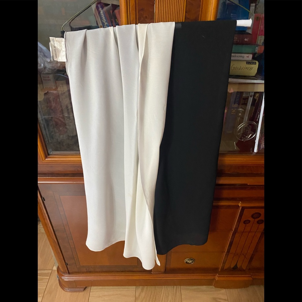 🧜‍♀️🧜‍♂️Gottex for Berdgorf Goodman Swim Cover up Pareo , black/white